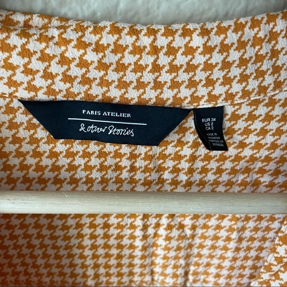 & OTHER STORIES Houndstooth Pleated Dress - Picture 3 of 4